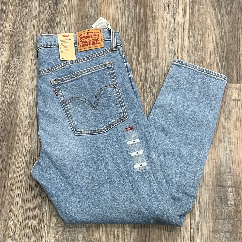 NWT Levi’s Wedgie Skinny Jeans